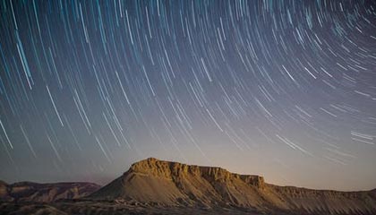 爱游戏体育_ 世界共青团马拉松赛，团结与梦想的奔跑，世界马拉松协会